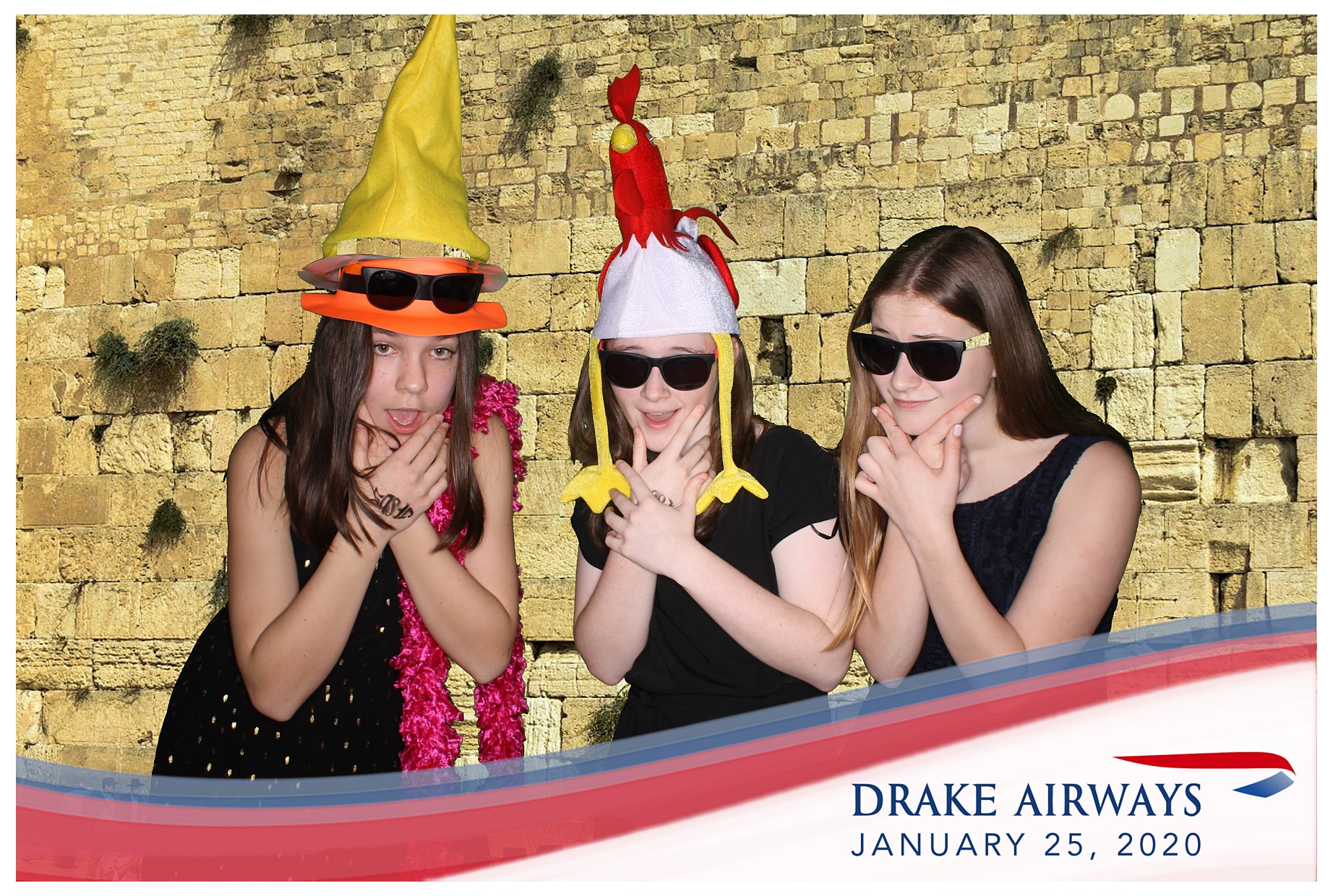 Drake Airways | View more photos from the event at gallery.photoboothcincy.com/u/PhotoBoothCincy/Drake-Airways